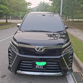 Toyota Voxy ZS KIRAMEKI II in Putrajaya, PJY