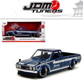 JDM TUNERS 1:24 - 1972 Datsun 620 Pickup Truck