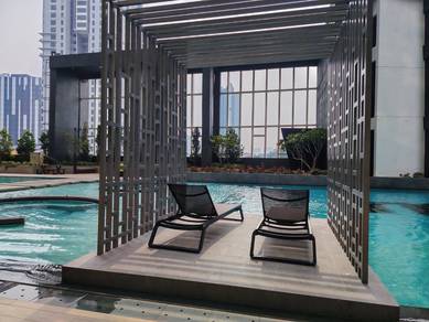 Service Residence For Sale in Maxim Risen