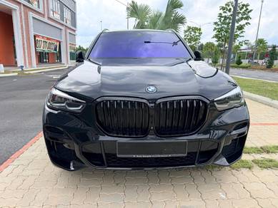 BMW X5 xDRIVE45e M SPORT in Kota Damansara, SGR