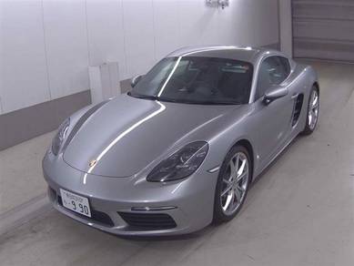 Porsche Cayman 718 in Klang, SGR