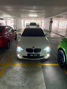 BMW 525i 25i (CBU) in Bangsar, KUL