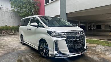 Toyota Alphard SC in Desa Petaling, KUL