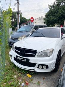 Mercedes Benz C200 200 K AVANTGARDE (CKD) in Bayan Baru, PNG