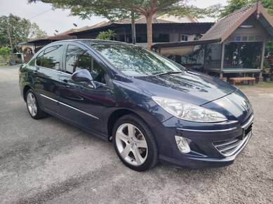 Peugeot 408 in Lunas, KDH
