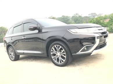 Mitsubishi Outlander 2.0 AWD in Muar, JHR