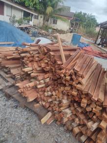 Kayu 1x2  panjang 4.2kaki 5847