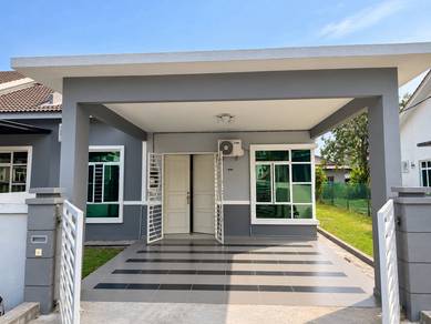 Semi-Detached House For Sale in Umbai,MLK