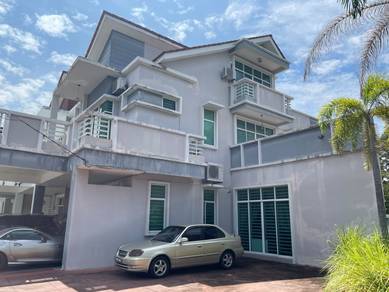 2.5-storey Terraced House For Sale in Juru,PNG