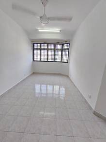 Apartment For Sale in Vista Seri Alam