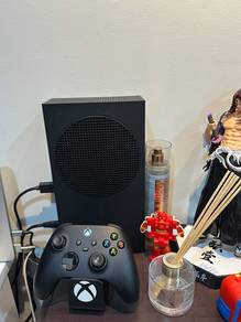 Xbox Series S (Black) 1TB like new