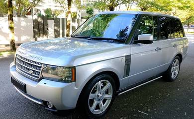 Land Rover Range Rover V8 SUPERCHARGED in Damansara Jaya, SGR