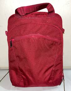 STM Ipad Bag