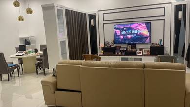 2.5-storey Terraced House For Sale in Ujong Pasir,MLK