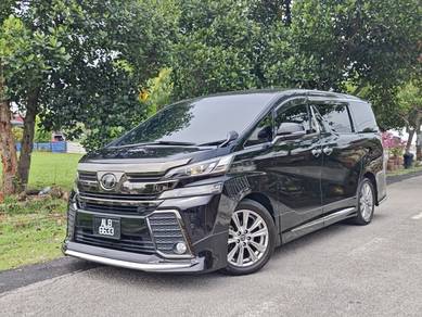 Toyota Vellfire Z GOLDEN EYES in Kepong, KUL