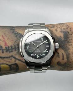 Custom Seiko Mod 40mm Grey Fade Kamasutra Silver