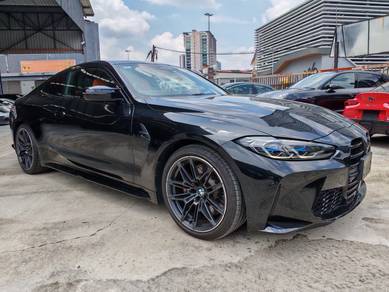 BMW M4 COMPETITION in Old Klang Road, KUL