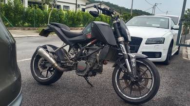 KTM 200 Duke