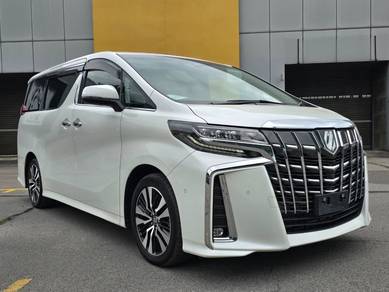 Toyota Alphard SC in Petaling Jaya, SGR