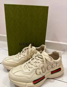 RHYTON Gucci Logo Leather Sneaker