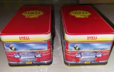 Collectibles Shell tanker containers selling RM1