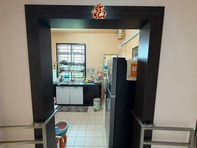 Apartment For Sale in Villa Bestari