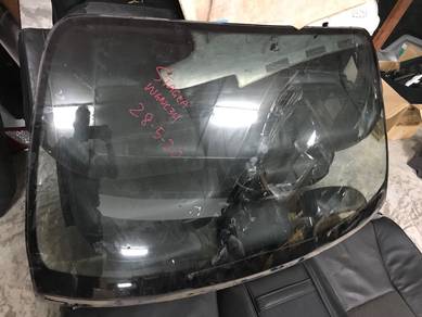 Nissan Stagea Wgnc34 Front Wind Screen Japan