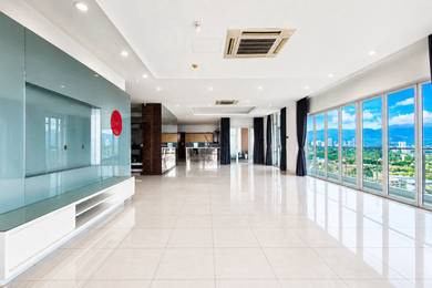 Condominium For Rent in Residence 21