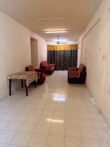 Apartment For Rent in Cempaka Court