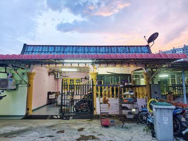 1-storey Terraced House For Sale in Pulau Gedong,MLK
