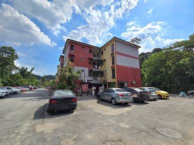 Apartment For Rent in Pangsapuri Nuri (Taman Bukit Idaman)