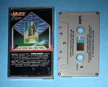 BEST OF JAZZ FUSION VOL 9 CASSETTE Kaset