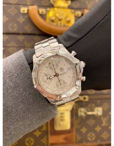 Tag Heuer 2000 Exclusive Chronograph REF CN2110