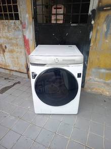 Samsung front load 2in1 hot washer & dryer 19/11kg