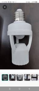 Lampu Sensor Dengan Bulb Hold 