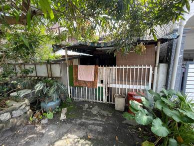 1.5-storey Terraced House For Sale in Batu Caves,SGR