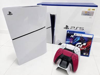PS5 Slim Disc Edition – 2 Original Controllers 