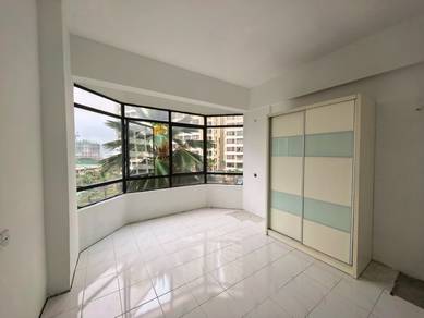 Condominium For Sale in Sunny Ville Condominium