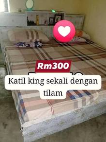 king size bed