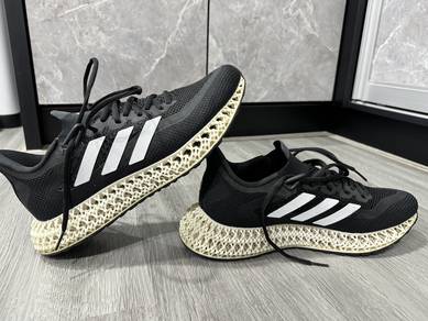 Adidas 4D runner