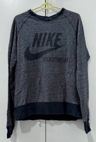 Pre-loved Original Nike Women Sweatshirt M Size