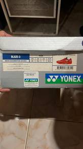 Yonex Blaze 3