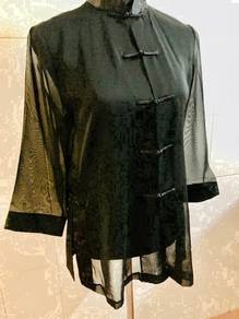 Classy Chinese Style Blouse with Frog Buttons