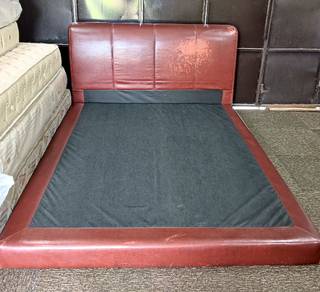 Katil Divan Queen Size 