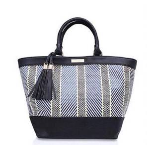 Carvela handbag ( new )