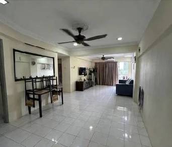 Condominium For Sale in Vista Saujana
