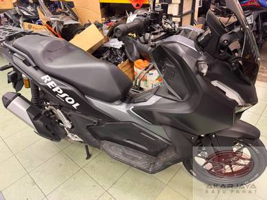 Honda ADV 150