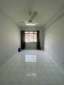 Apartment For Sale in Megah Villa Apartments