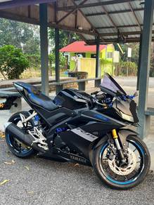 Yamaha R15