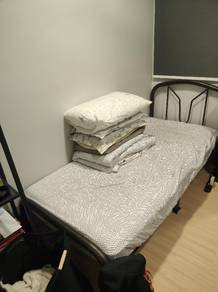 Single metal bed with new mattress